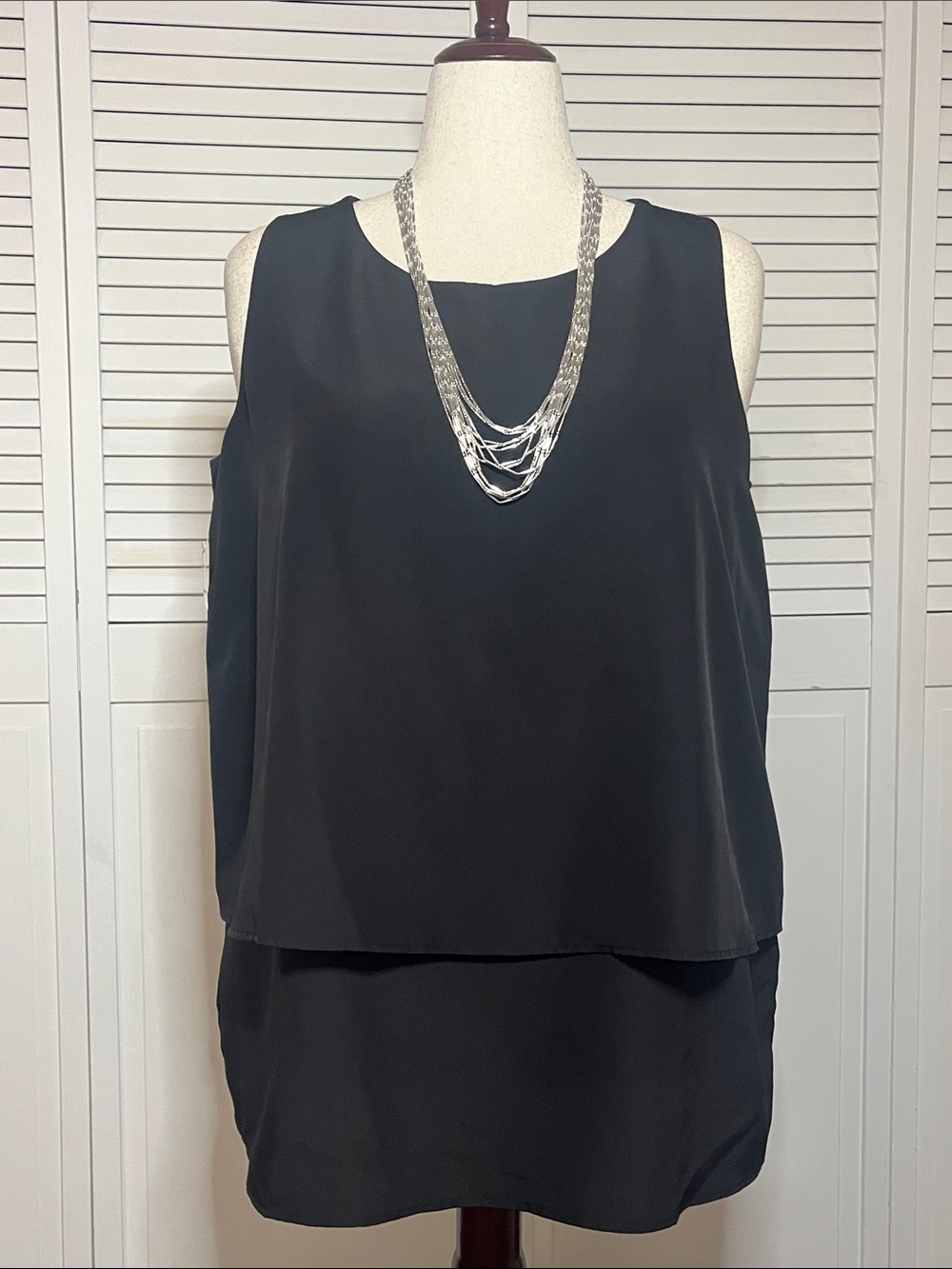DG2 by Diane Gilman Black Layered Sleeveless Camisole/Tank Top